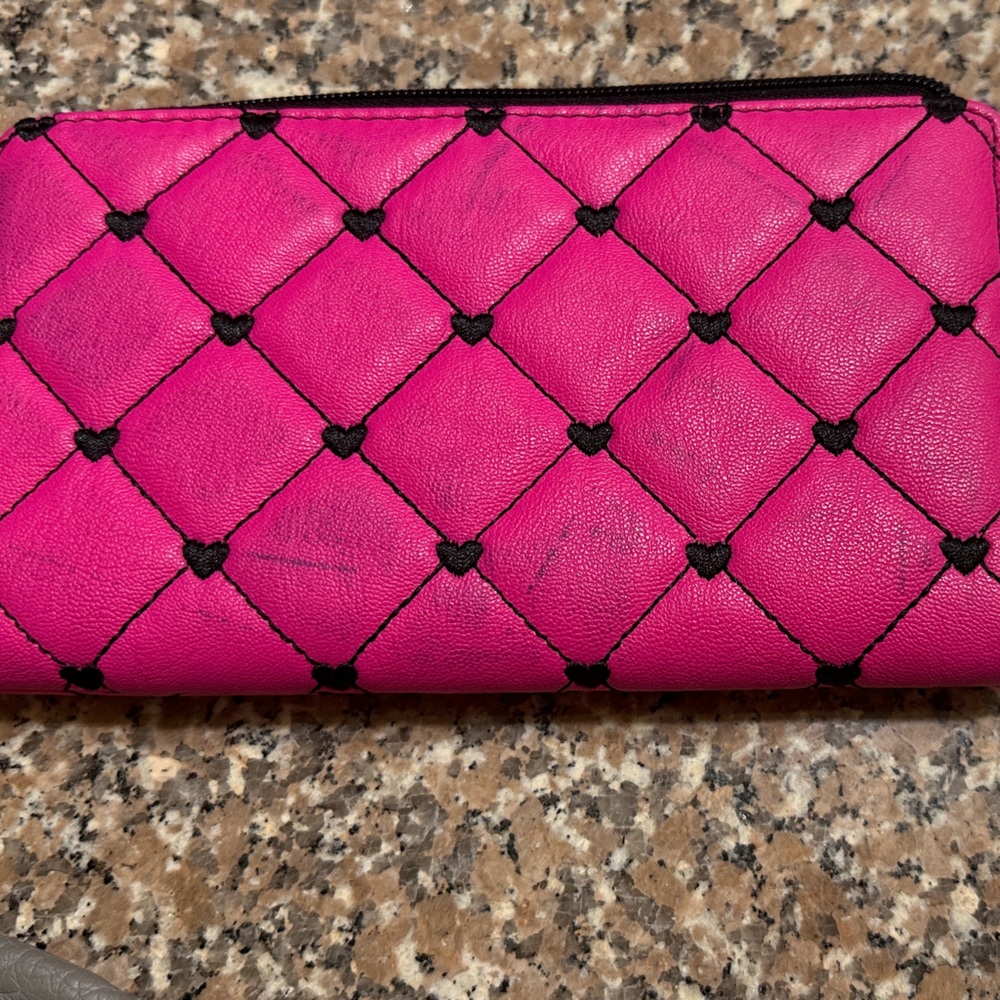 Betsey Johnson Pink Quilted Wallet with Black Accents (w/flaws) - Picture 5 of 8